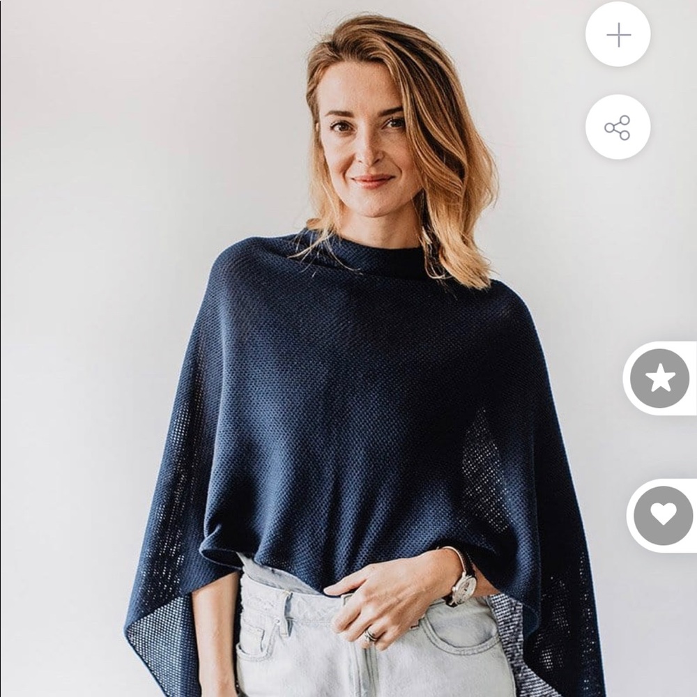 We Are Amma navy blue nursing cover / cocoon. Like New condition.